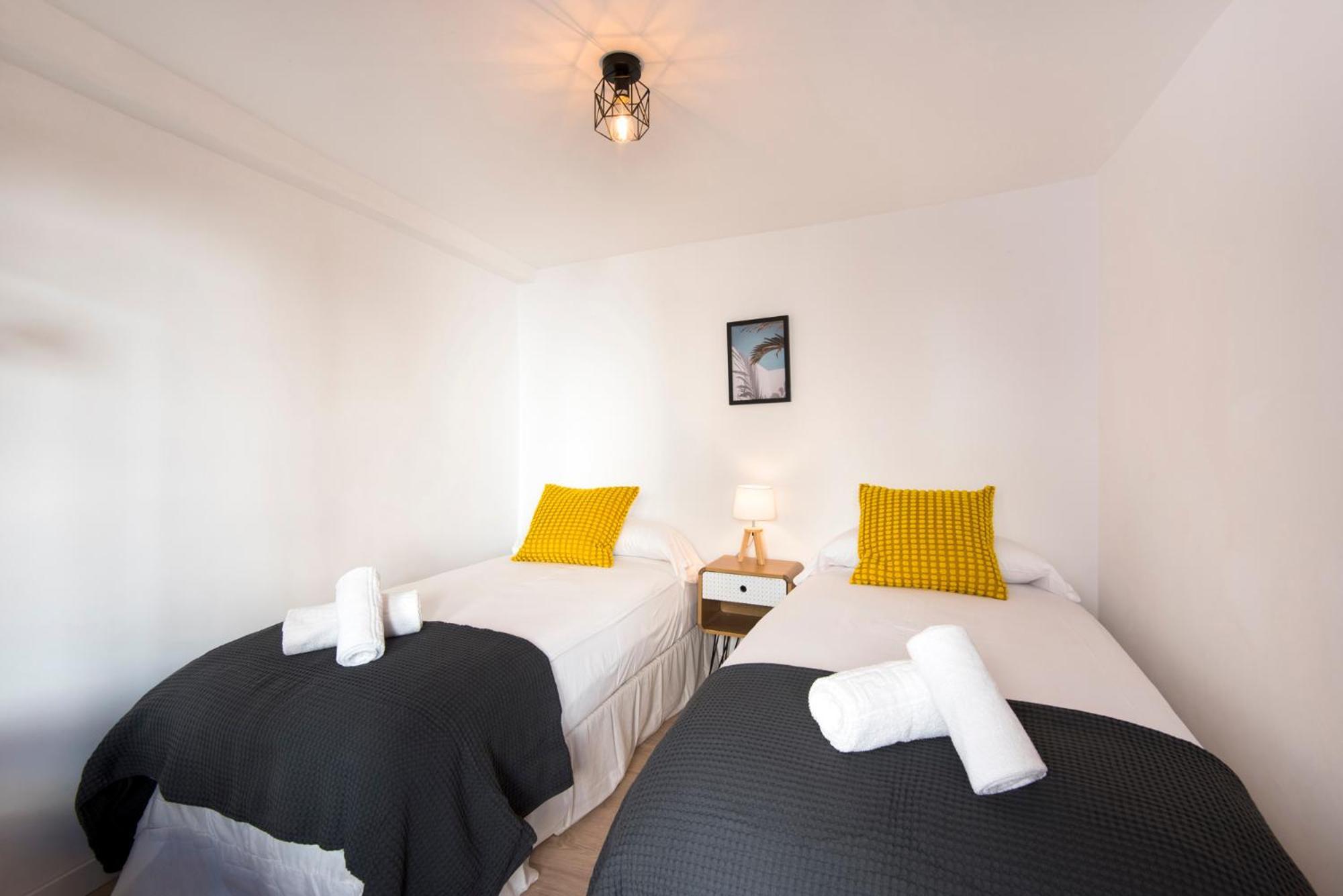 Apartamento Picasso Square Penthouse, Sunny Terrace In The City Center *
