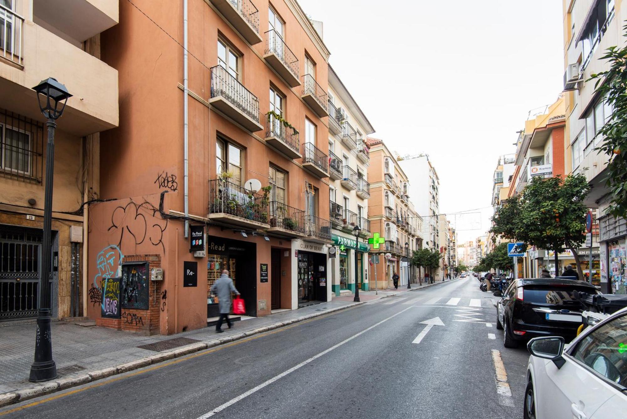 Picasso Square Penthouse, Sunny Terrace In The City Center *